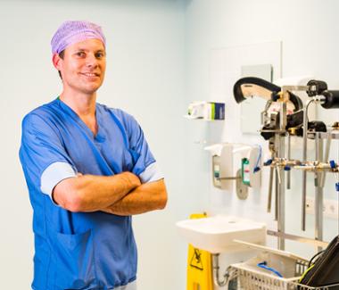 Chef de Clinique met aandachtsgebied GE/ONCO en algemeen (0.5 FTE)